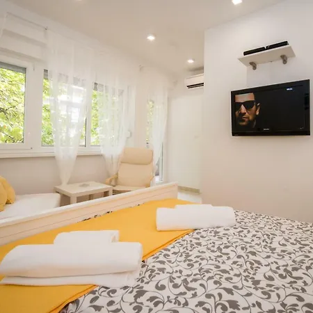 Apartment Spartion Split Exterior photo