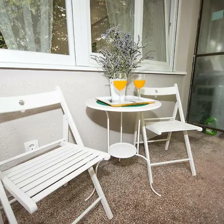 Apartment Spartion Split Exterior photo